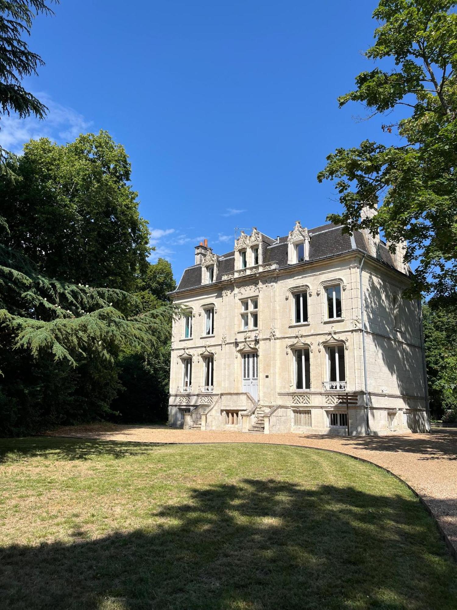 Le Clos Du Cedre Saint-Ouen  Buitenkant foto